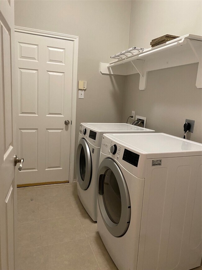 Photo - 12402 Shadow Dust Ct