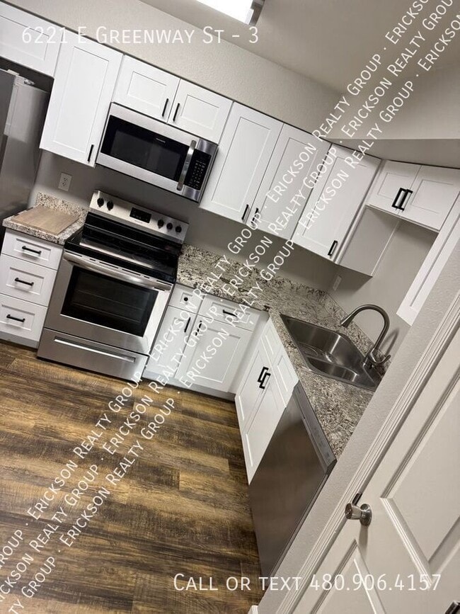 Photo - 6221 E Greenway St