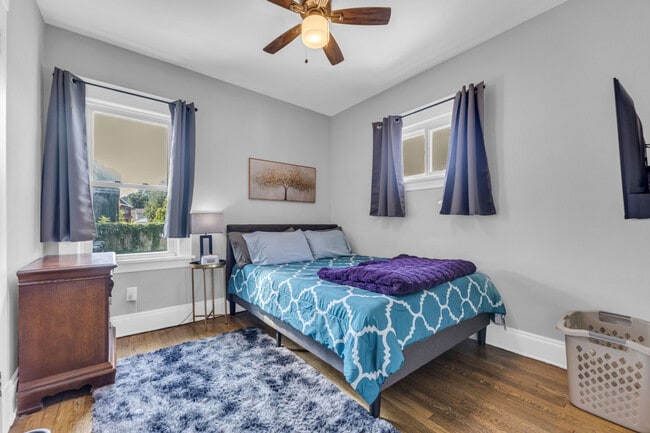 Photo - 10617 Bernard Ave Unit ID1353853P