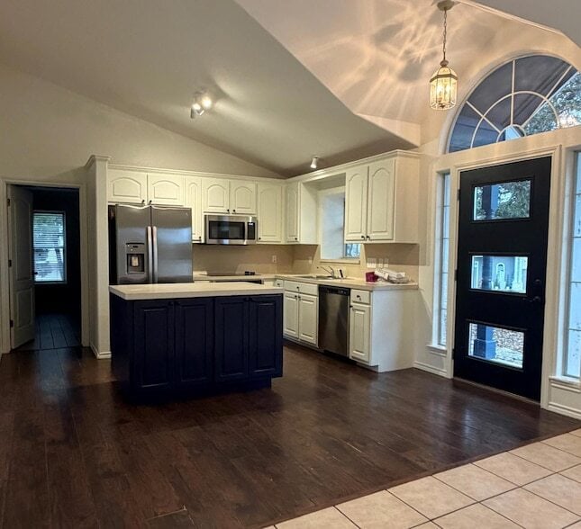 Photo - 414 Summit Ridge Dr N