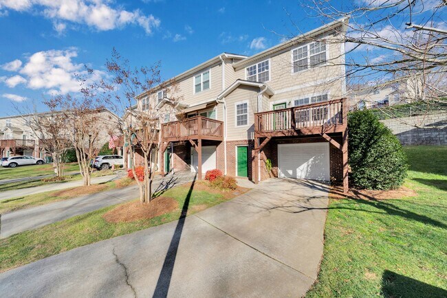 Photo - 163 Forest Ridge Rd