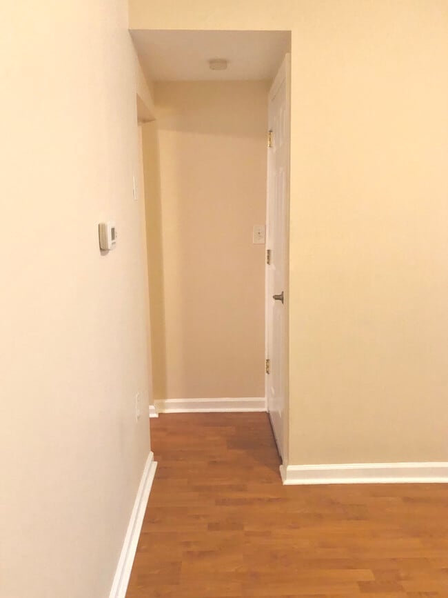 Downstairs 3 - 2331 E Harold St