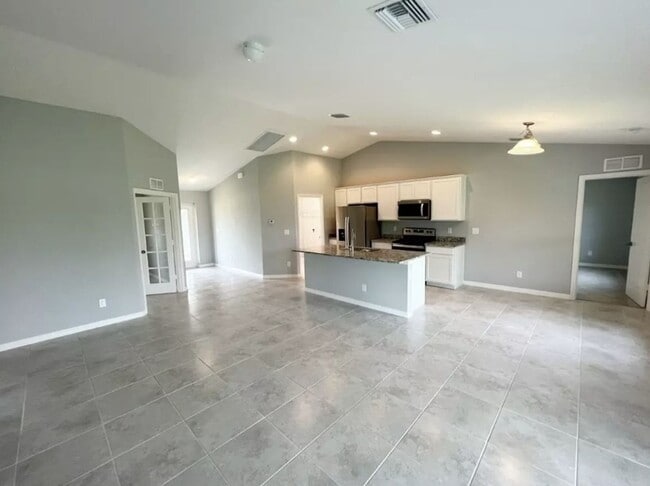 Photo - 2707 NE 7th Ave