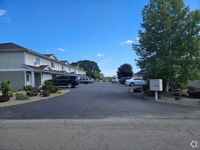 Building Photo - 119 Newaukum Golf Dr Unit 119 Rental