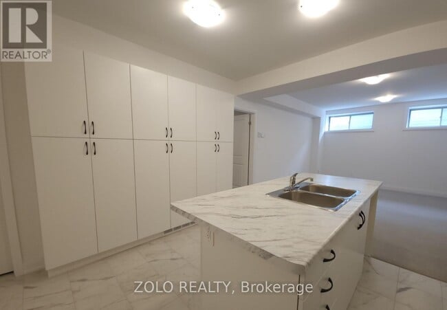 Photo - 122 Franklin Trail