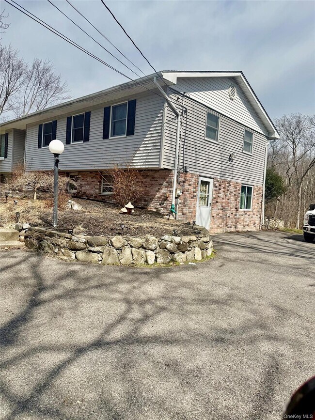 Photo - 14 Alary Rd Unidad 2