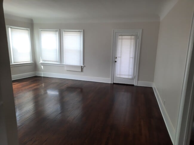 Living Room - 1216 Keniston Ave Unit 1216 Keniston