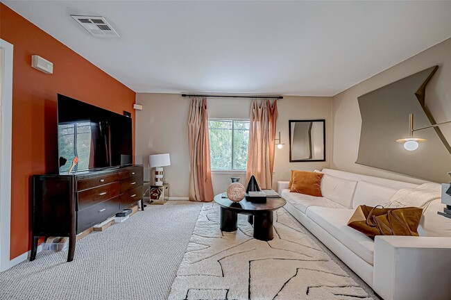 Photo - 6305 Deerwood Rd Condo