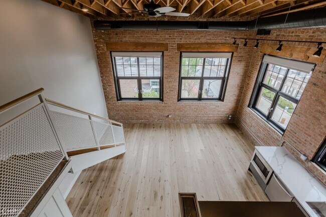 Photo - 1 bedroom in Chicago IL 60642 Unit 405