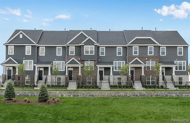 Building Photo - 359 N Sydney Ct