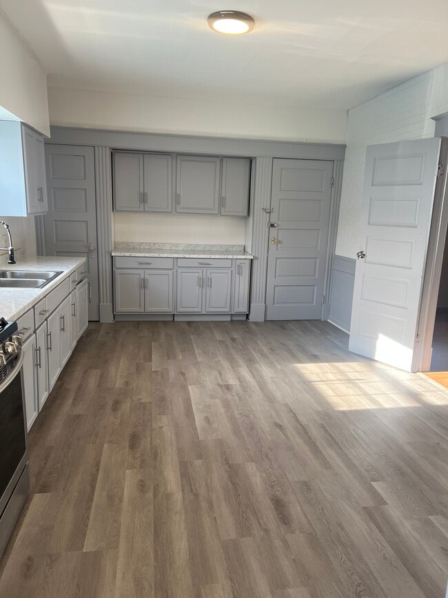 Photo - 40 Moselle St Unit 2