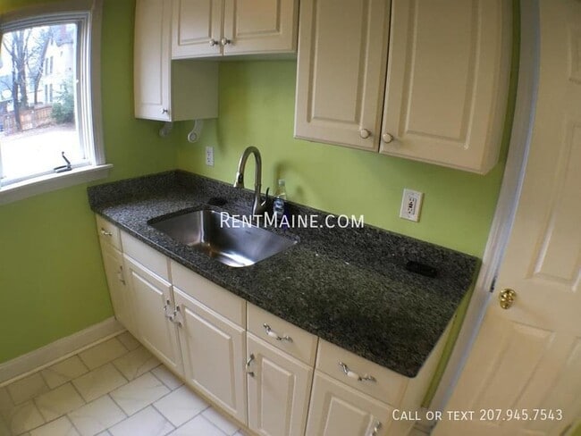 Photo - 18 Linden St Unit 1