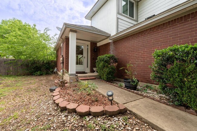 Photo - 1818 W Pflugerville Pkwy