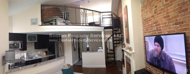Building Photo - 29 Worthington St Unit 3 Rental