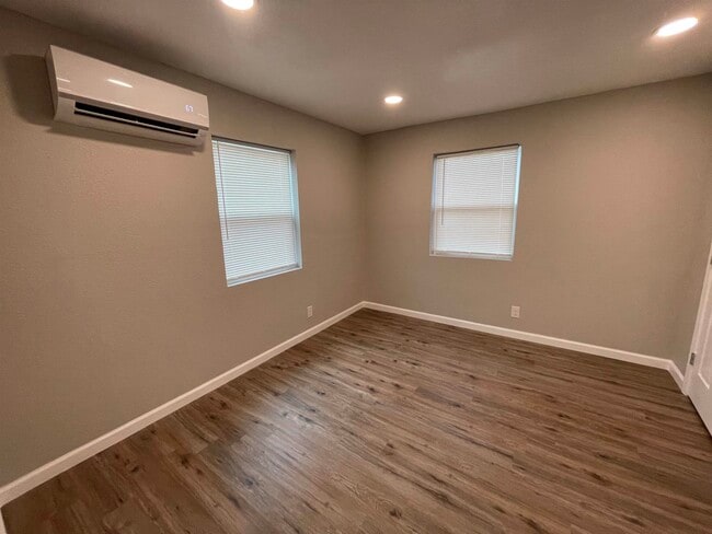 Photo - 809 S Pierce St