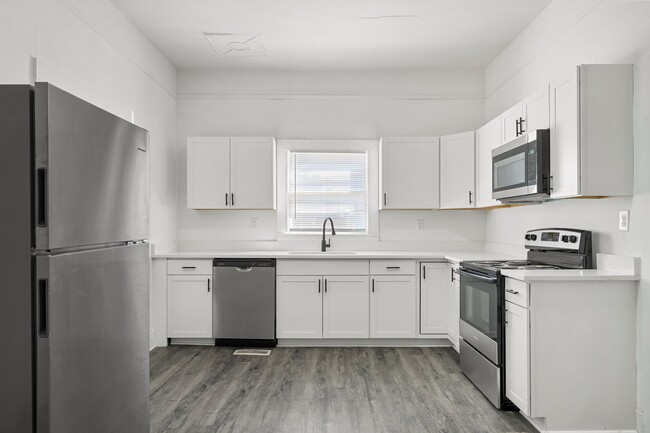 Photo - 503 Hayes St