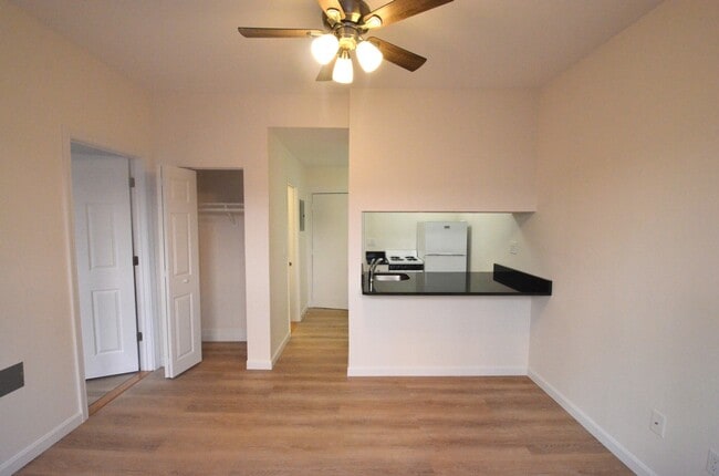 Building Photo - Symphony Road Apartments