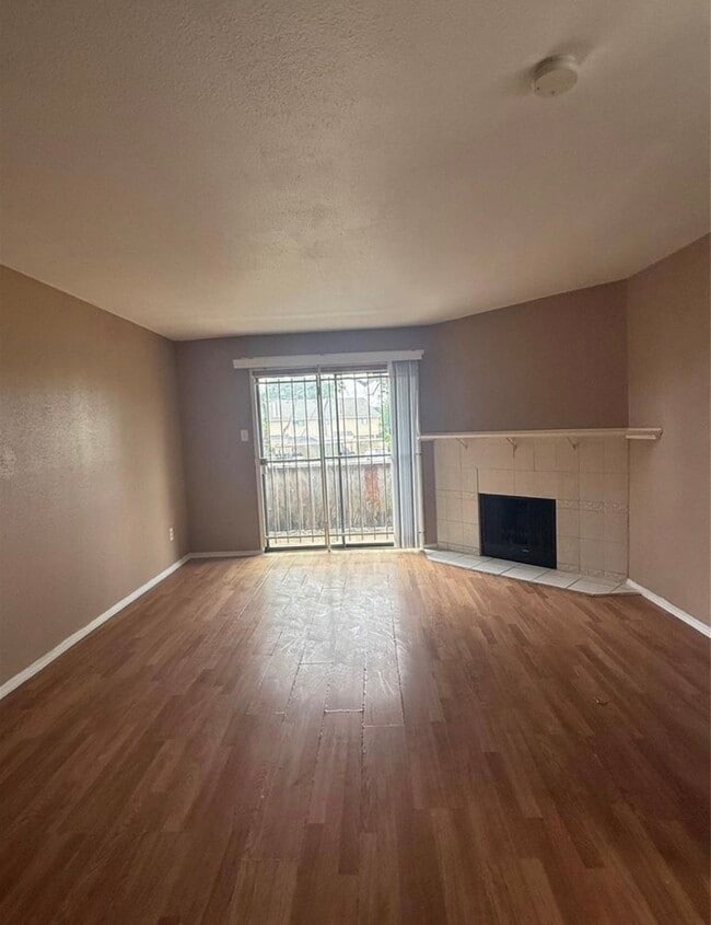 Photo - 8323 Wilcrest Dr Unit 17002