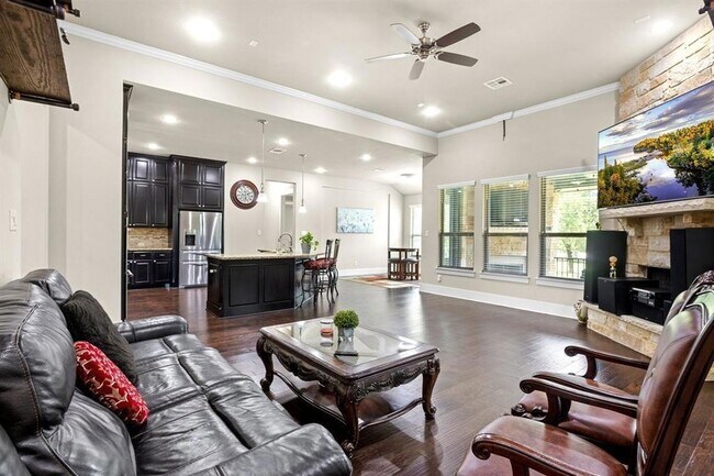 Photo - 2716 Vista Heights Dr