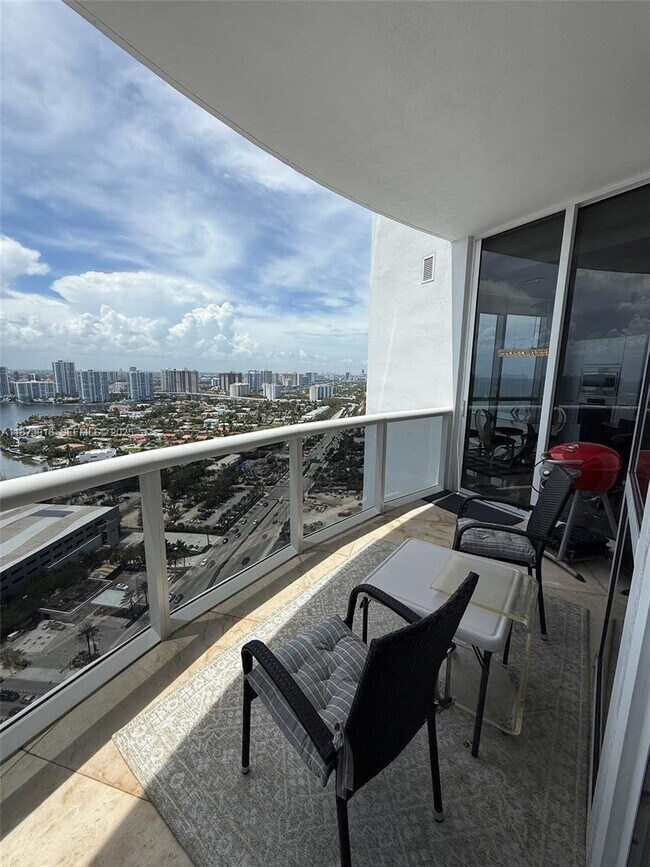 Photo - 18201 Collins Ave Unit 4001