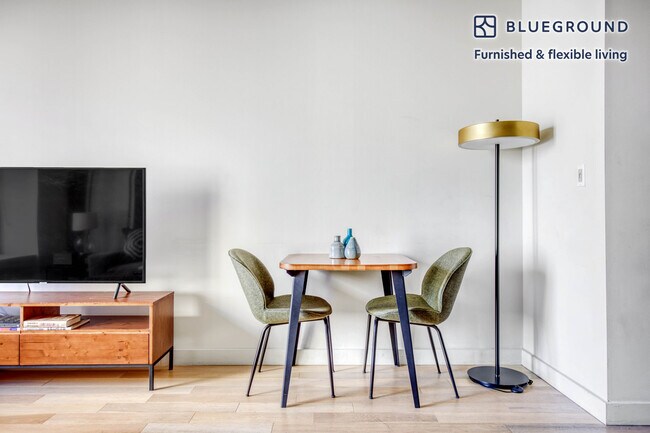 Photo - 75 Wall St Unit FL27-ID251