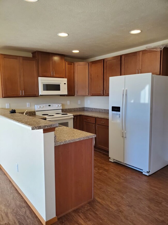 Photo - 933-933 Stanley St Unit 933