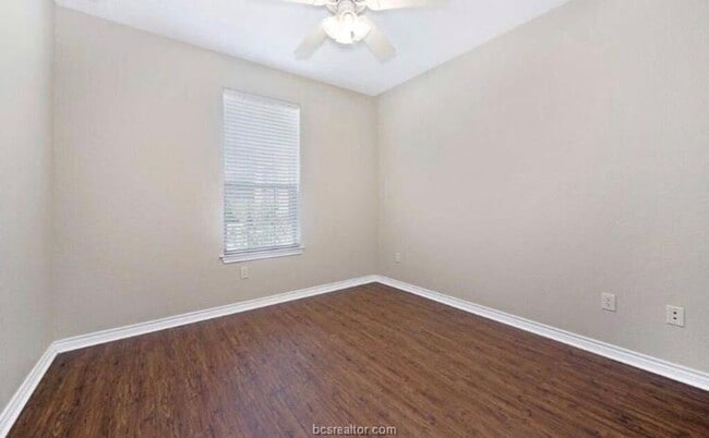 Photo - AUGUST 2026 Pre-Lease!! Spacious 5/4.5 dup...