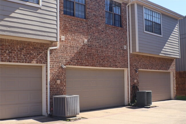 Photo - 8888 Benning Dr Unit 162