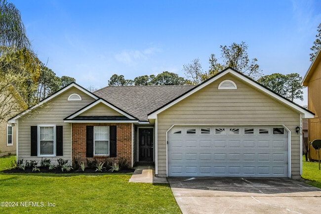 Building Photo - 11516 Birch Forest Cir E