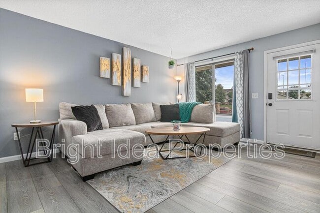 Photo - 7633 Wedgewood Ct