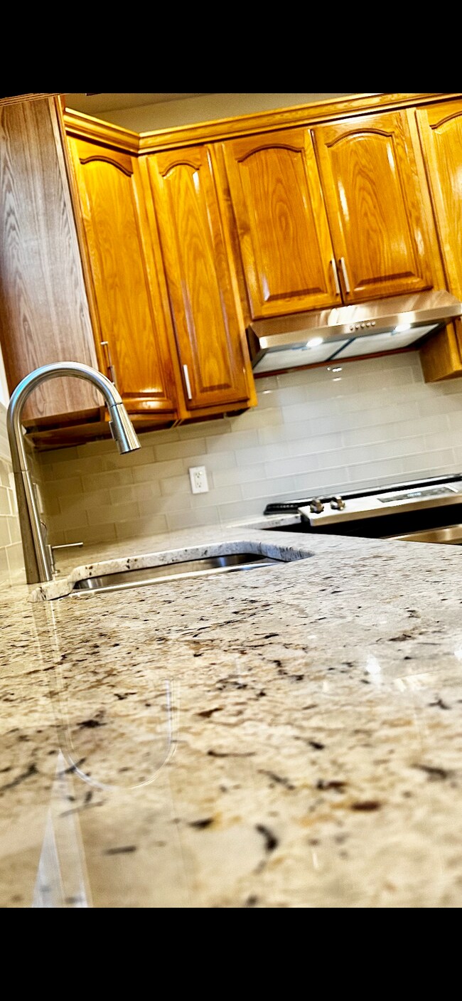 Photo - 228 Laurel Ave Unit #1