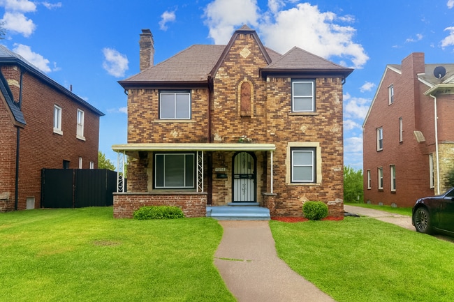 Building Photo - 17376 Woodingham Dr