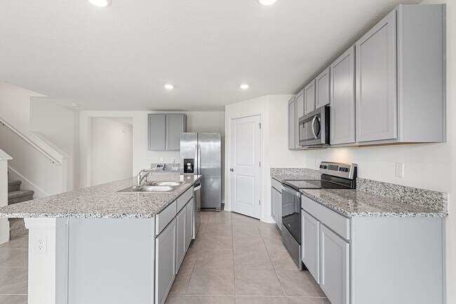 Photo - WIMAUMA HOME FOR RENT!