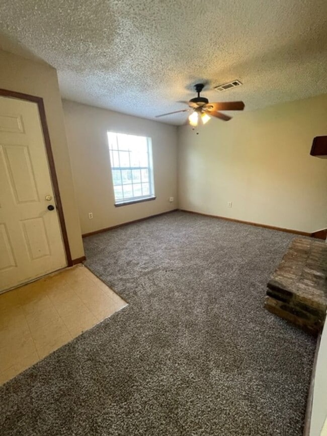 Photo - j44shen Unit 4820D