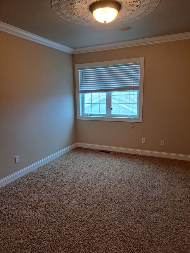 Photo - Must see 2br 2.5 bath in the Heights!