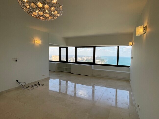 Photo - 175 E Delaware Pl Unit 5607