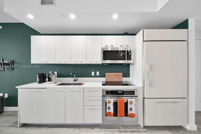 Photo - 45 SW 9th St Unidad 3909
