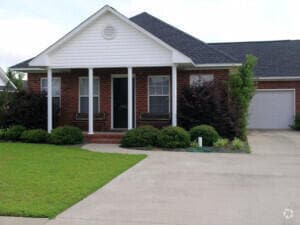Building Photo - 3423 Landmark Dr Rental