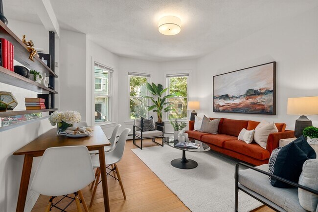 Building Photo - 30 Union St Unit 1