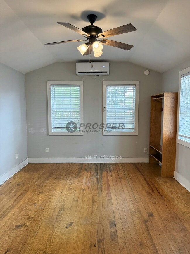 Photo - 53 Cypress St