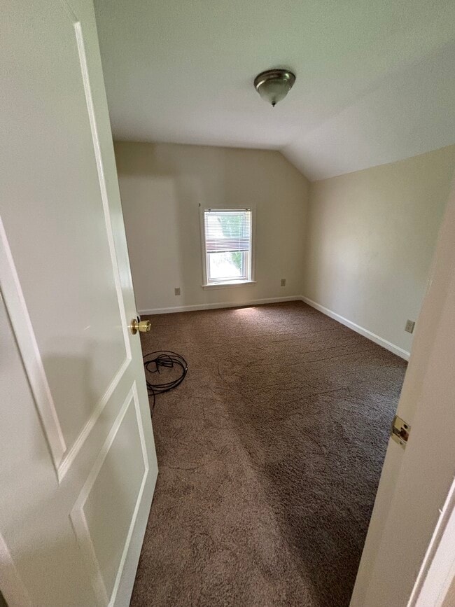 Photo - 82 Pleasant St Unit 3
