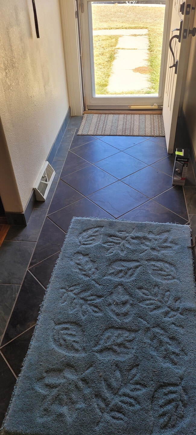 Photo - 6304 Kevin Ave