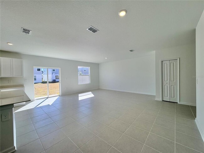 Photo - 3670 Hardman Dr