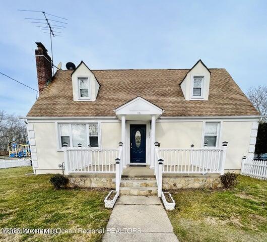 Photo - 115 Roseld Ave House