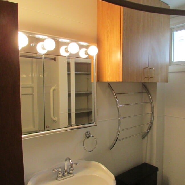 Photo - 1911A Smelter Ave