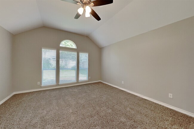 Photo - 20214 Stone Falls Ct