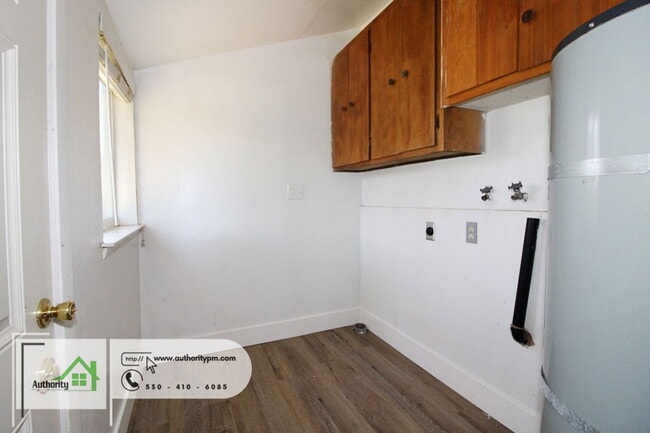 Photo - 19087 Leaf Ln