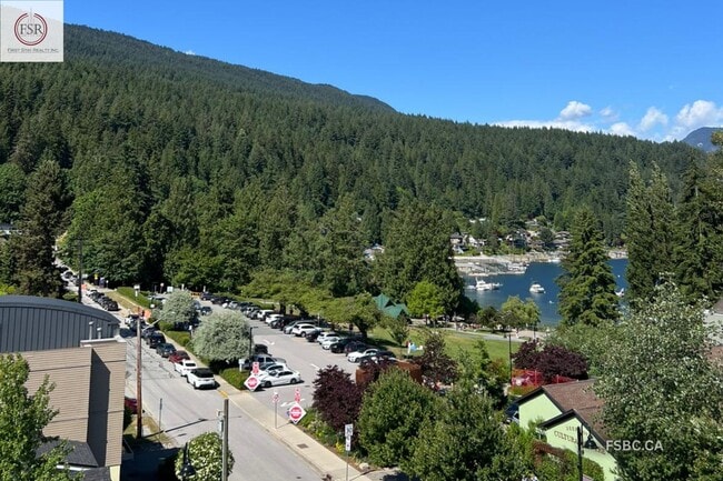 2181 Panorama Dr Unit #