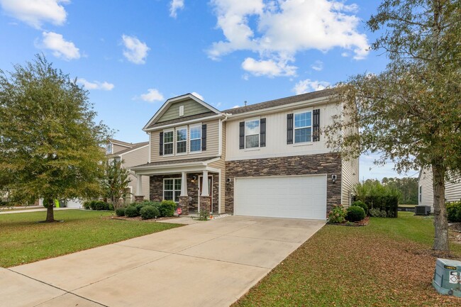 Lake View Four Bedroom 2.5 Bath Home - Lake View Four Bedroom 2.5 Bath Home