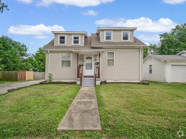 Building Photo - 1705 Page Ave Rental